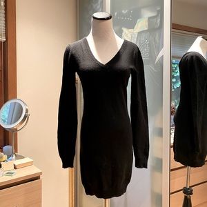 Aqua brand (Nordstrom) black cashmere v-neck sweater dress